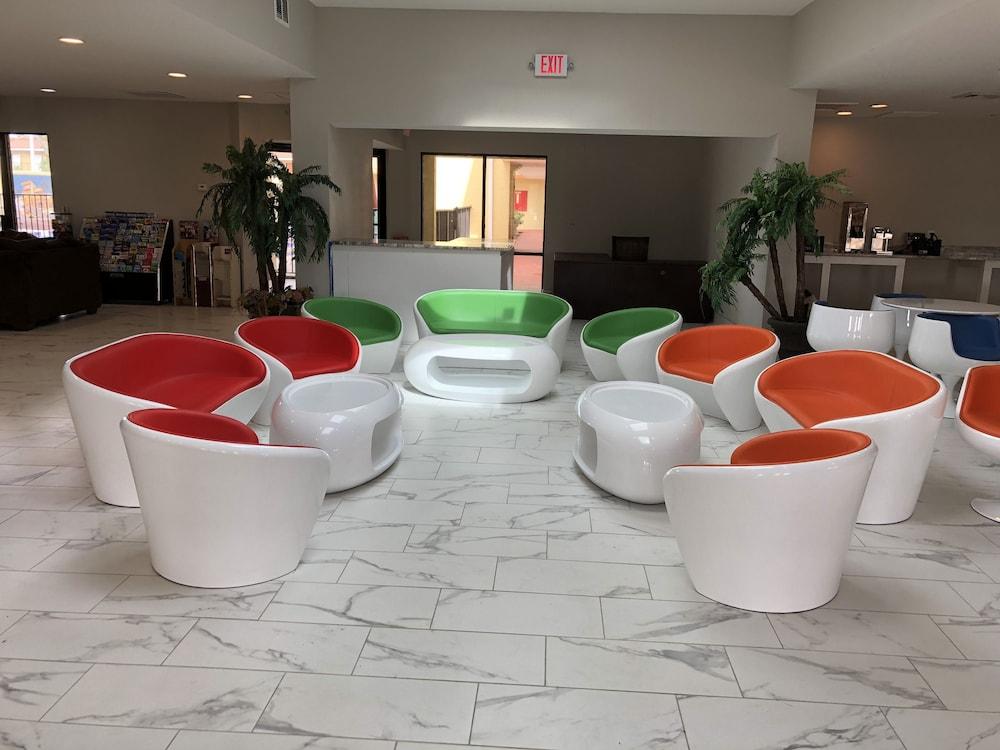 Clarion Inn & Suites Kissimmee-Lake Buena Vista South Ngoại thất bức ảnh