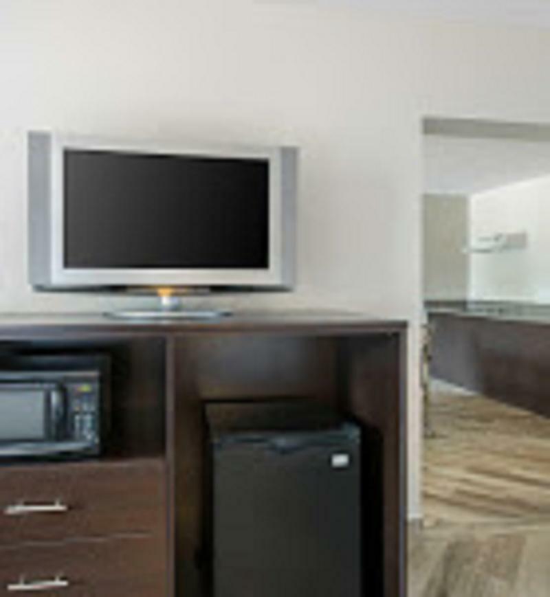 Clarion Inn & Suites Kissimmee-Lake Buena Vista South Ngoại thất bức ảnh